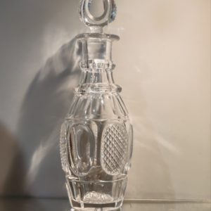 Carafe en Cristal Le Creusot
Période Charles X
XIXÈME
Hauteur 22,5 cm