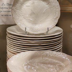 Série de 30 Assiettes
Faïence Anglaise
Burleigh Davenport
16 Plates - 14 Dessert
