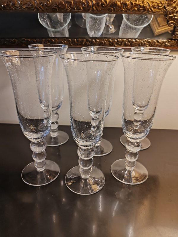 Série de 6 Flûtes BIOT
Hauteur 21 cm