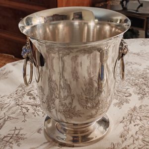 Seau à ChampagneEn Métal ArgentéHauteur 24 cm