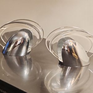 Paire de porte-serviettes
Années 80 / 90
Design Luigi Massoni
Maison Fratelli Guzzini
