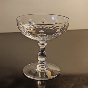 6 Coupes à champagne en cristal de Baccarat, modèle Richelieu (jambe balustre)