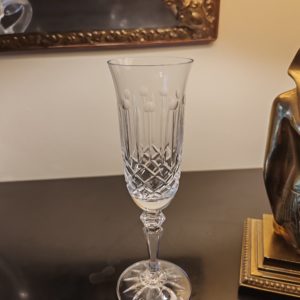 12 Flûtes en Cristal
Cristallerie de Lorraine
Hauteur 20, 5 cm