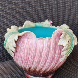 Faïencerie de NIMY Cache-pot ART NOUVEAU 
1920 Belgique
Hauteur 27 cm